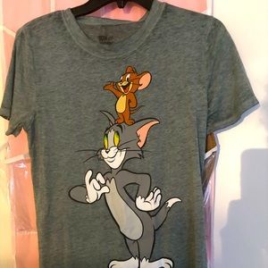 Grey tom and Jerry’s shirt